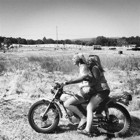 Girls On Motorcycles Pics And Comments Page 420 Triumph Forum