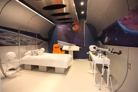 10 Out Of This World Rooms Any Sci Fi Fan Would Love Sheknows