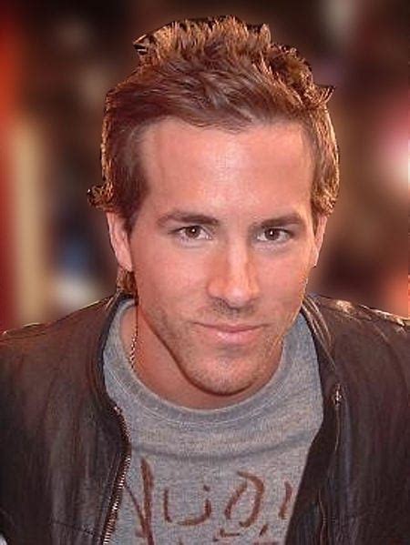 How To Get The Ryan Reynolds Haircut 2020 Men Hairstylist