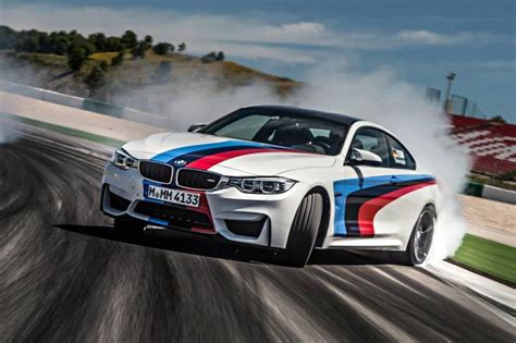 coupe   bmws official racing colors news top speed