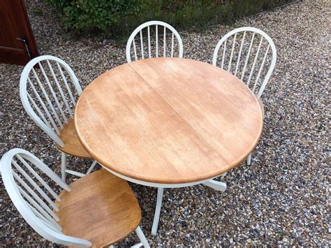 extendable wooden kitchen table   chairs  bury st