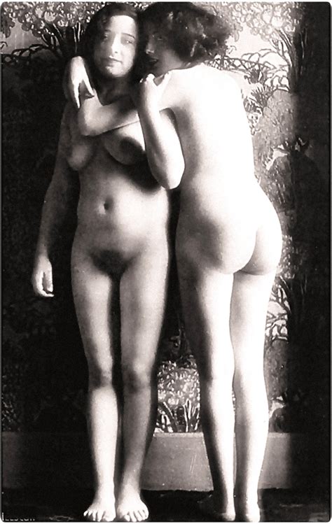 vintage nudes 1890 1942 79 pics