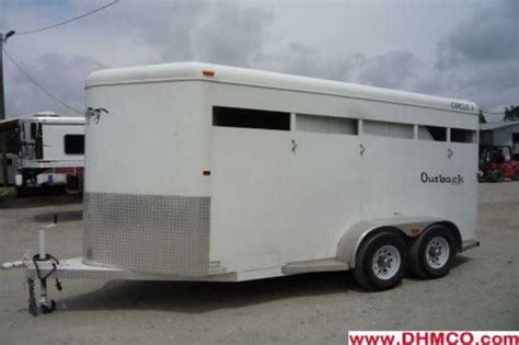 horse circle  horse trailer bumper pull horse trailer dixie horse mule