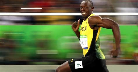 Usain Bolt Smiling Photo Memes Are Taking Over Twitter Huffpost Uk