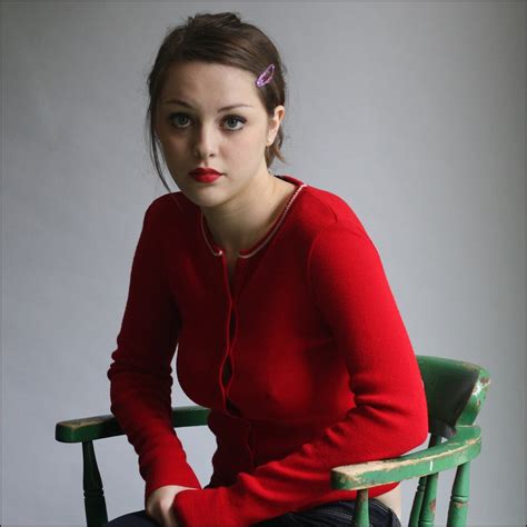 wallpaper model red sitting imogen dyer fashion hair person