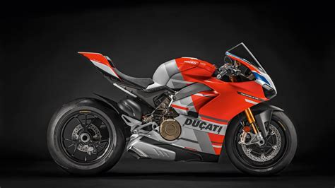 ducati panigale   wallpapers top  ducati panigale   backgrounds wallpaperaccess