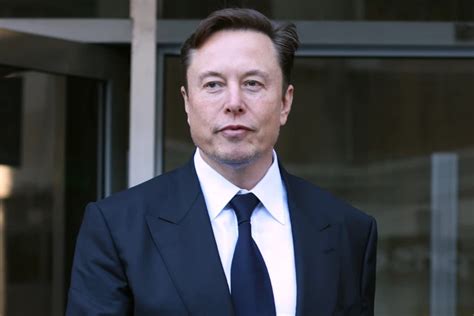 Elon Musk Predicts Fully Autonomous Vehicles For Tesla