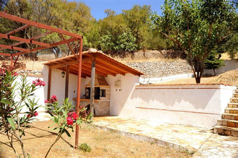 place    dilinata kefalonia  good place vacation rental