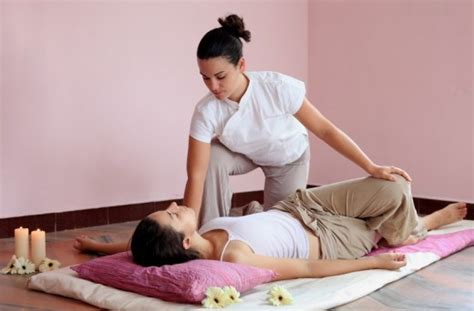 thai massage what first time clients need to know hubpages