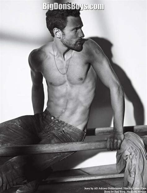 Noah Mills Gallery Page 1