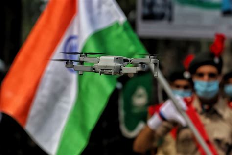 govt scraps requirement  drone pilot license  operate drones techstory