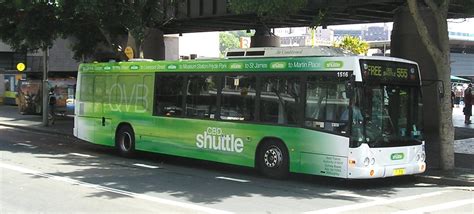 shuttle bus  broke tourist