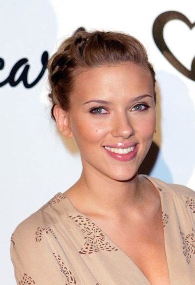 scarlett johansson s hairstyles over the years