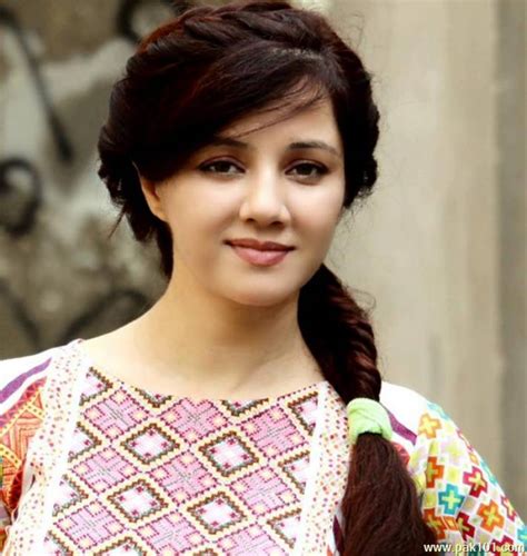 rabi pirzada triggers controversy with tweet over women wearing hijab in new zealand