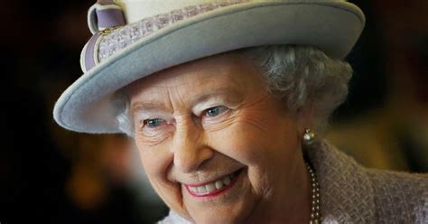 Green Party Wants To Put The Queen In A Council House