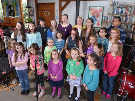 Sandy Hook Survivors Sing Over The Rainbow To Benefit Conn Charities