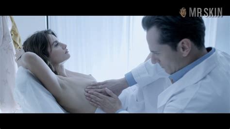 penélope cruz nude naked pics and sex scenes at mr skin