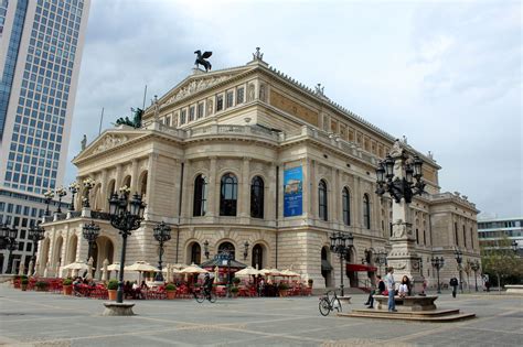alte oper opera house  frankfurt thousand wonders