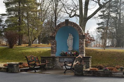 grotto  grotto   lady   assumption church richard flickr