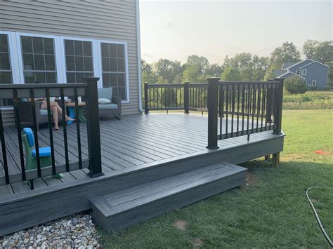 Armadillo Composite 2x4 Railing Color Smoke Deck Designs Backyard