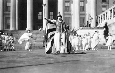 Rare And Incredible Photos Of The Woman Suffrage Parade Of 1913