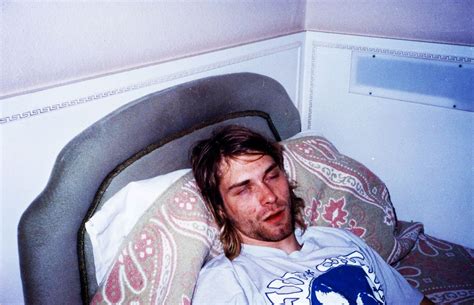 47 Heart Shaped Facts About Kurt Cobain