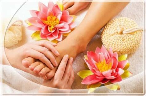 90 min foot pampering including foot spa scrub massage pedicure and