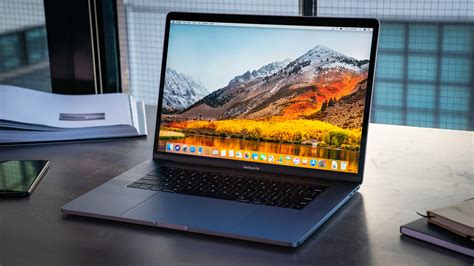 apple perevedet macbook pro na mini led displei