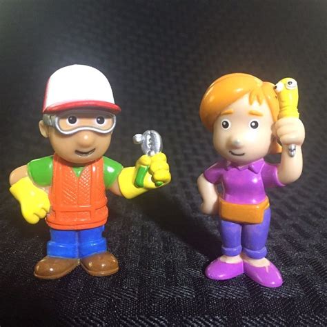 handy manny and kelly figures holding squeeze and felipe 2007