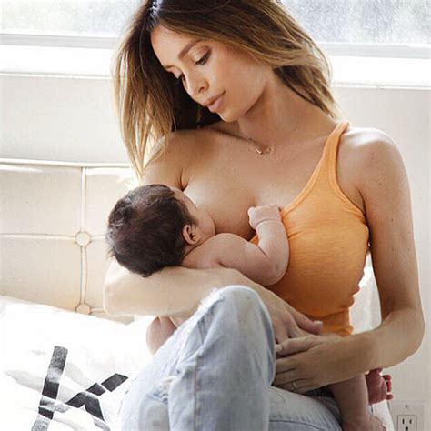 sarah stage shares breastfeeding picture