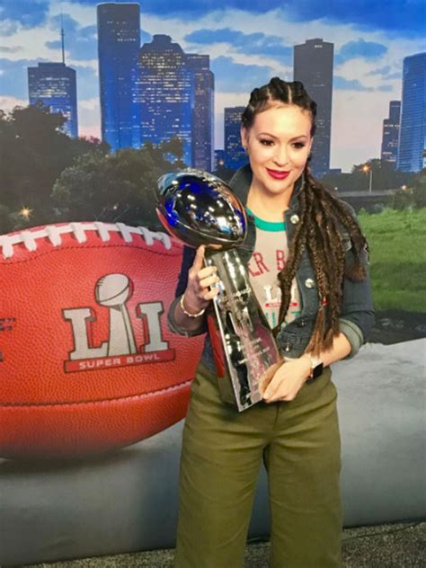 [pics] alyssa milano s cultural appropriation fans freak at her cornrow braids hollywood life