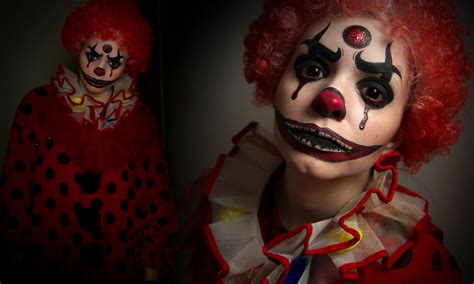 total creep factor clowns dolls and dummies for halloween inspiration