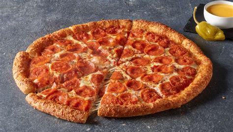 Papa John S Garlic Parmesan Pizza Crust First New Flavor In 35 Years