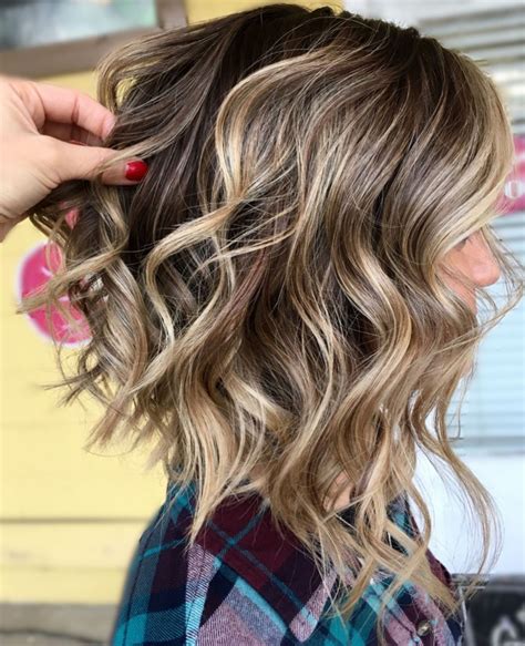 lob hairstyle for thick curly hair in 2020 thick wavy hair inverted