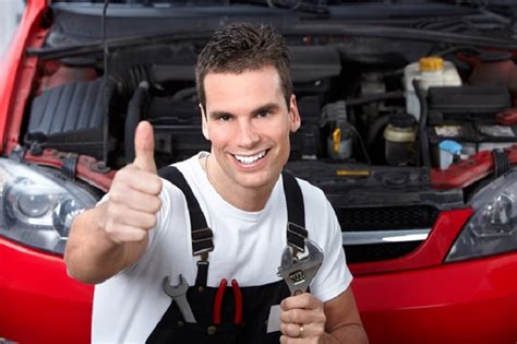 hire trusted car mechanic  maintain car  longer time world