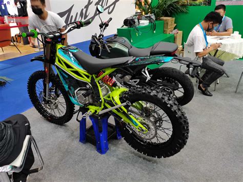 china top speed   electric dirt bike motorcycle  km range ebike electric