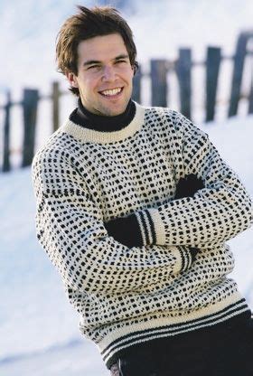 en sweater som denne har  generationer vaeret store drenges og maends favorit ogsa bonderoven