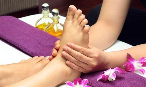 your feet will enjoy n spa massage 317 531 3529 10057 e washington st