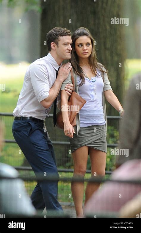 Justin Timberlake Mila Kunis On Location For Friends With Benefits