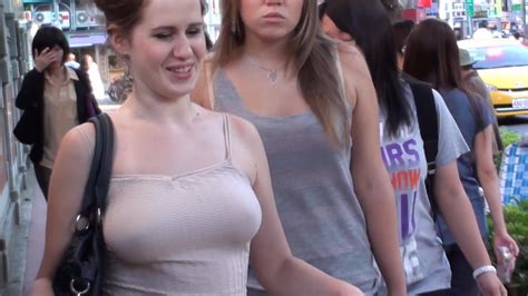 candid busty braless girl w hard nipples and boobs fr