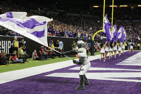 Northwestern Beats 7 Other B1g Schools For Commitment From
