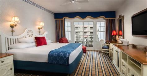 disney yacht club resort rooms suites