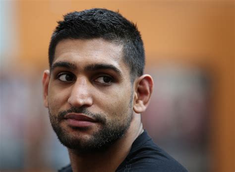 boxing champion amir khan arrested  alleged street attack