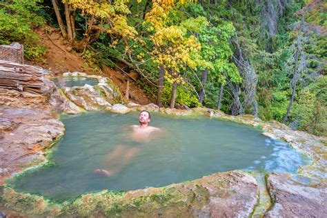 relaxing hot springs  oregon