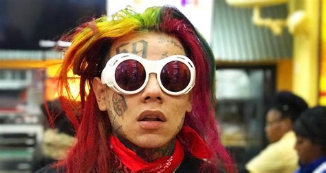 tekashi 69 s girl jade gets rainbow hair like his and a 69 tattoo meek mill and 50 cent slam