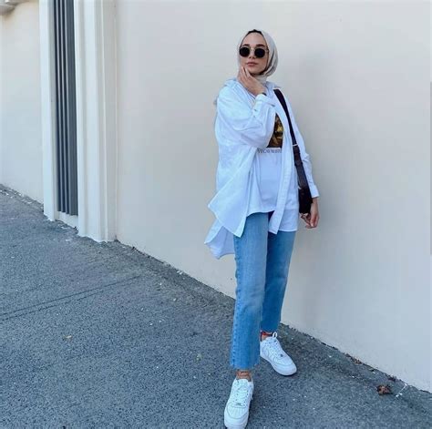 21 inspiring looks to wear the white shirt hijab fashion inspiration