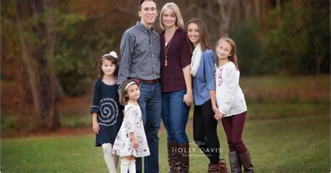 large family portraits  nature standing family poses family   fall family portraits