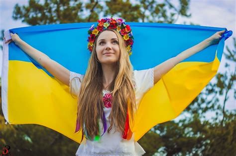 Ukraine Ukrainians Wreaths Flag Blonde Wallpapers Hd