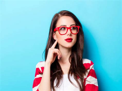 7 genius make up tips for girls who wear glasses the times of india