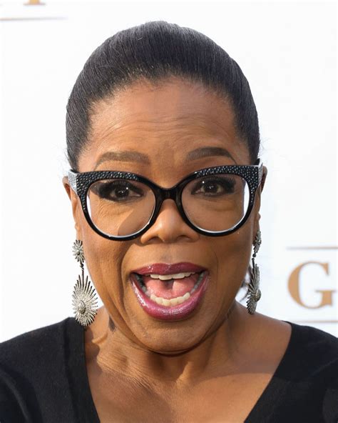 can we talk about oprah s glasses for a second oprah glasses glasses funky glasses